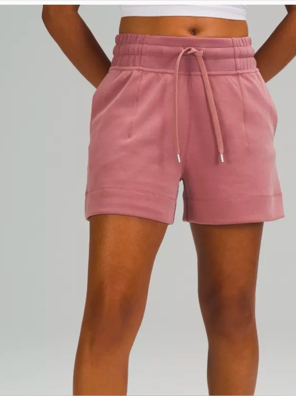 Soft Ambitions High-Rise Short 4 size 6